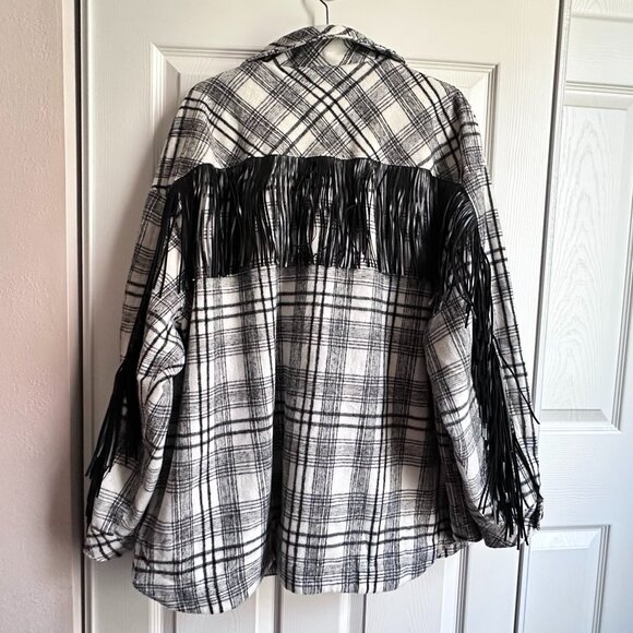 Nasty Gal Sz 12 Black and White Checkered Plaid Shacket w Faux Leather Fringe - Picture 1 of 12